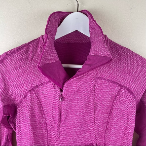 Lululemon Base Runner 1/2 Zip
Mini Check Pique Raspberry / Raspberry - Picture 10 of 14